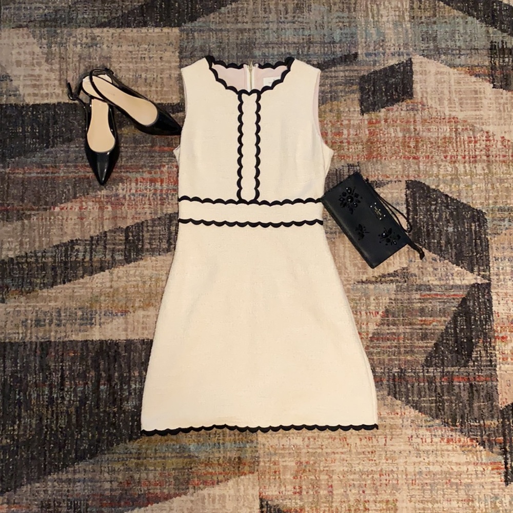 Kate Spade Scallop Tweed Dress. Size 2.
